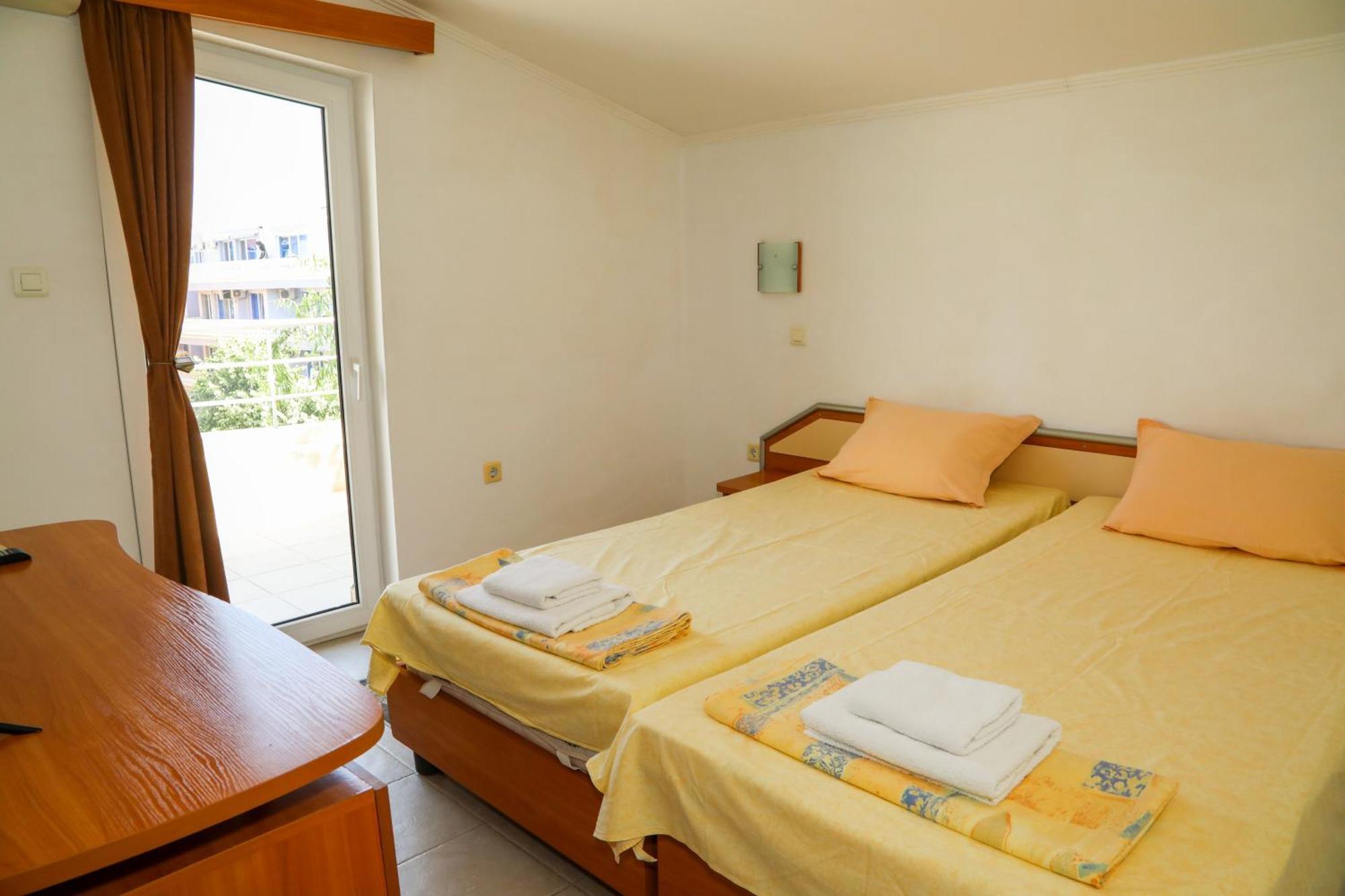 Hotel Sofia Beach ネセバル エクステリア 写真