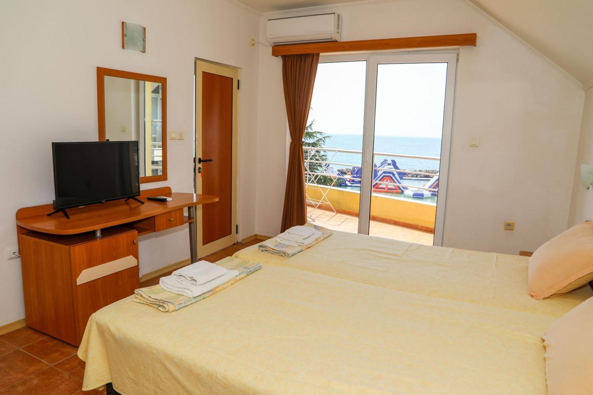 Hotel Sofia Beach ネセバル エクステリア 写真